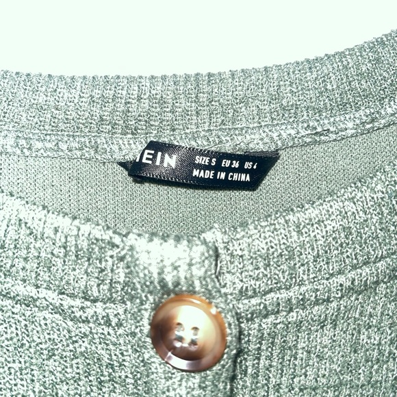 Green pullover - Picture 2 of 3